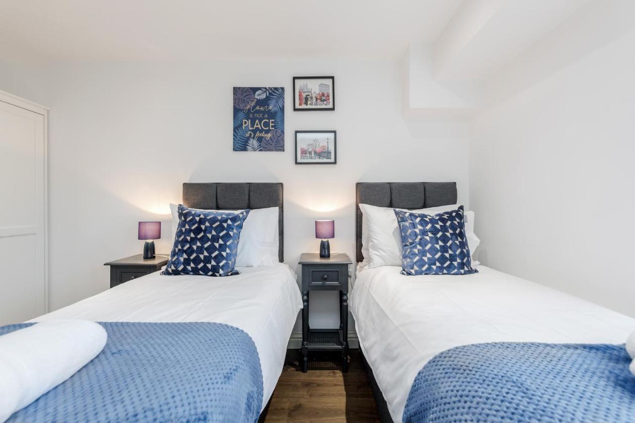 Watford Town Centre, Serviced One Bed Flat With Choice Of King Or Twin Beds, Sleeps Up To 4 Sharing, Free Wifi And Free Movies Londres Exterior foto